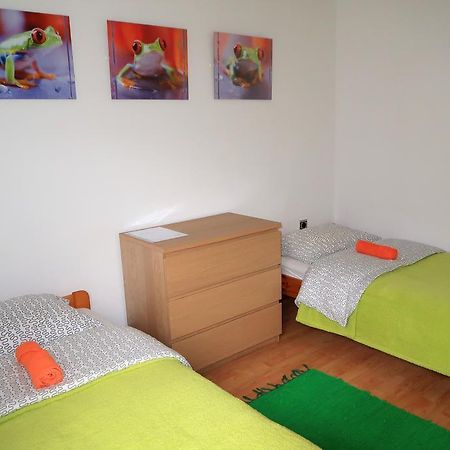 Budget Homestay Кобарид Экстерьер фото